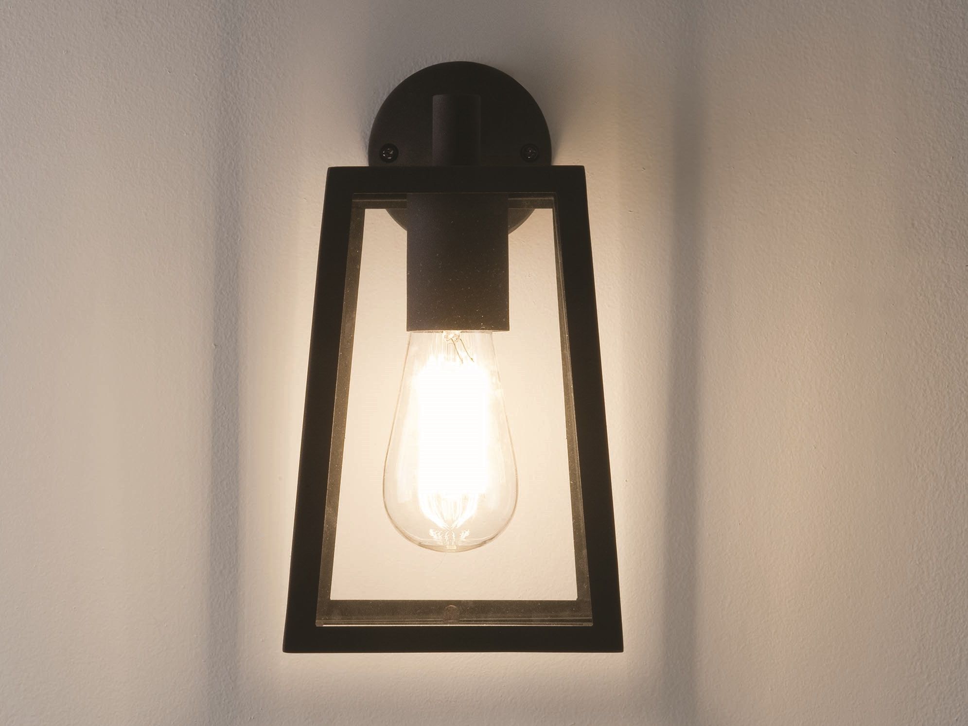 Стальная и стеклянная наружная настенная лампа Astro Lighting Calvi ARCH-00135575 - Вид №1