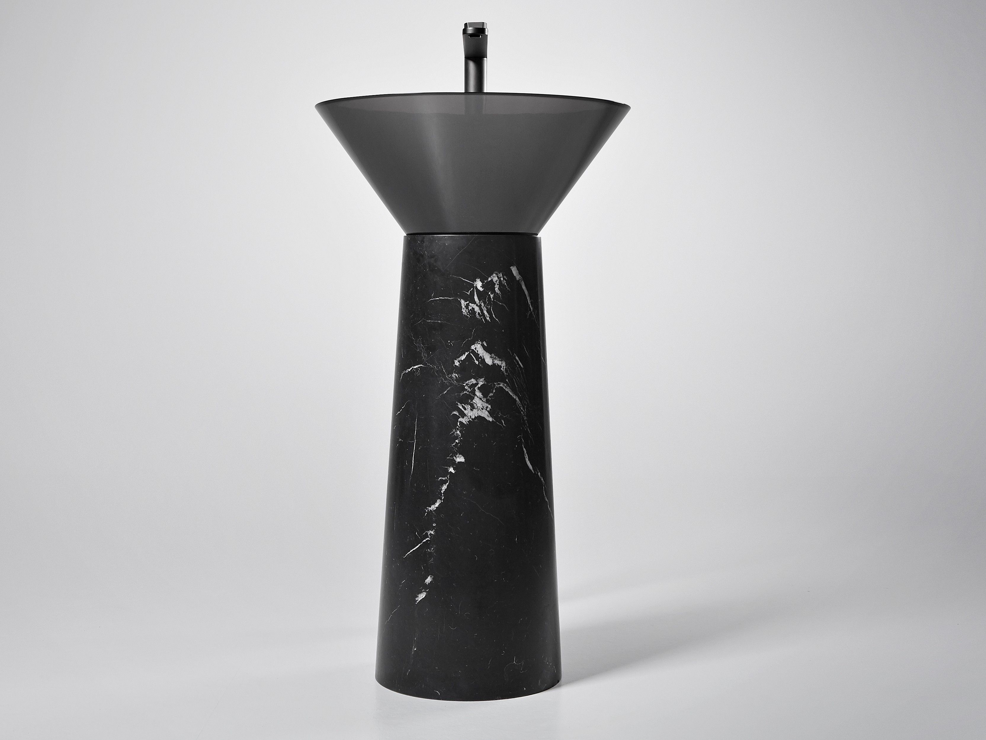 Круглый отдельно стоящий умывальник из черного мрамора Marquina Antoniolupi ALBUME11 + ALBUME21 ARCH-00148772