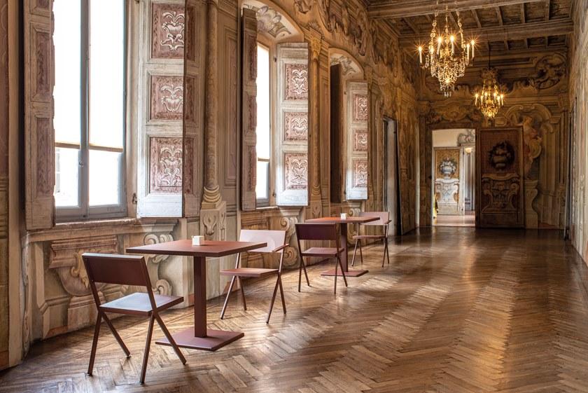 emu Mia  410  - Вид №6