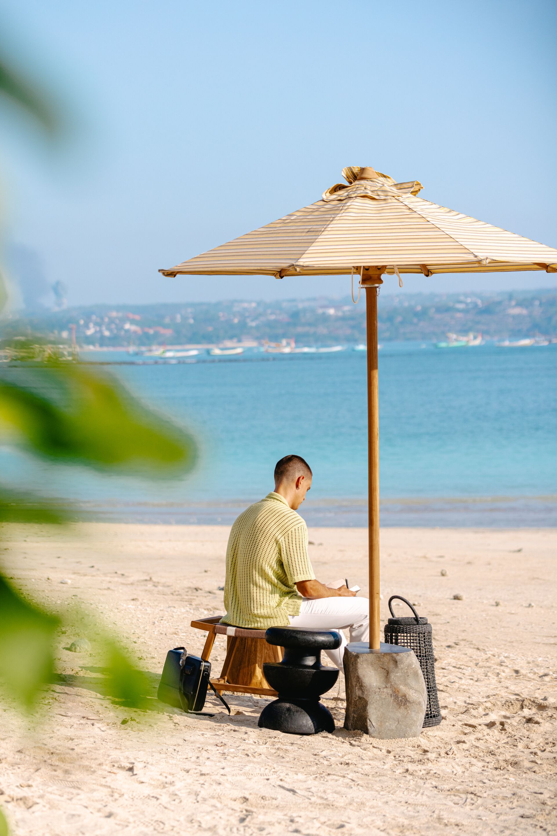 Низкий садовый стул из тикового дерева cbdesign Zoco ARCH-00038318 - Вид №2