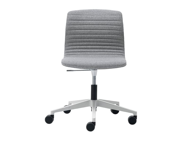Вращающееся офисное кресло с колесами VAGHI Union Guest ARCH-00009762
