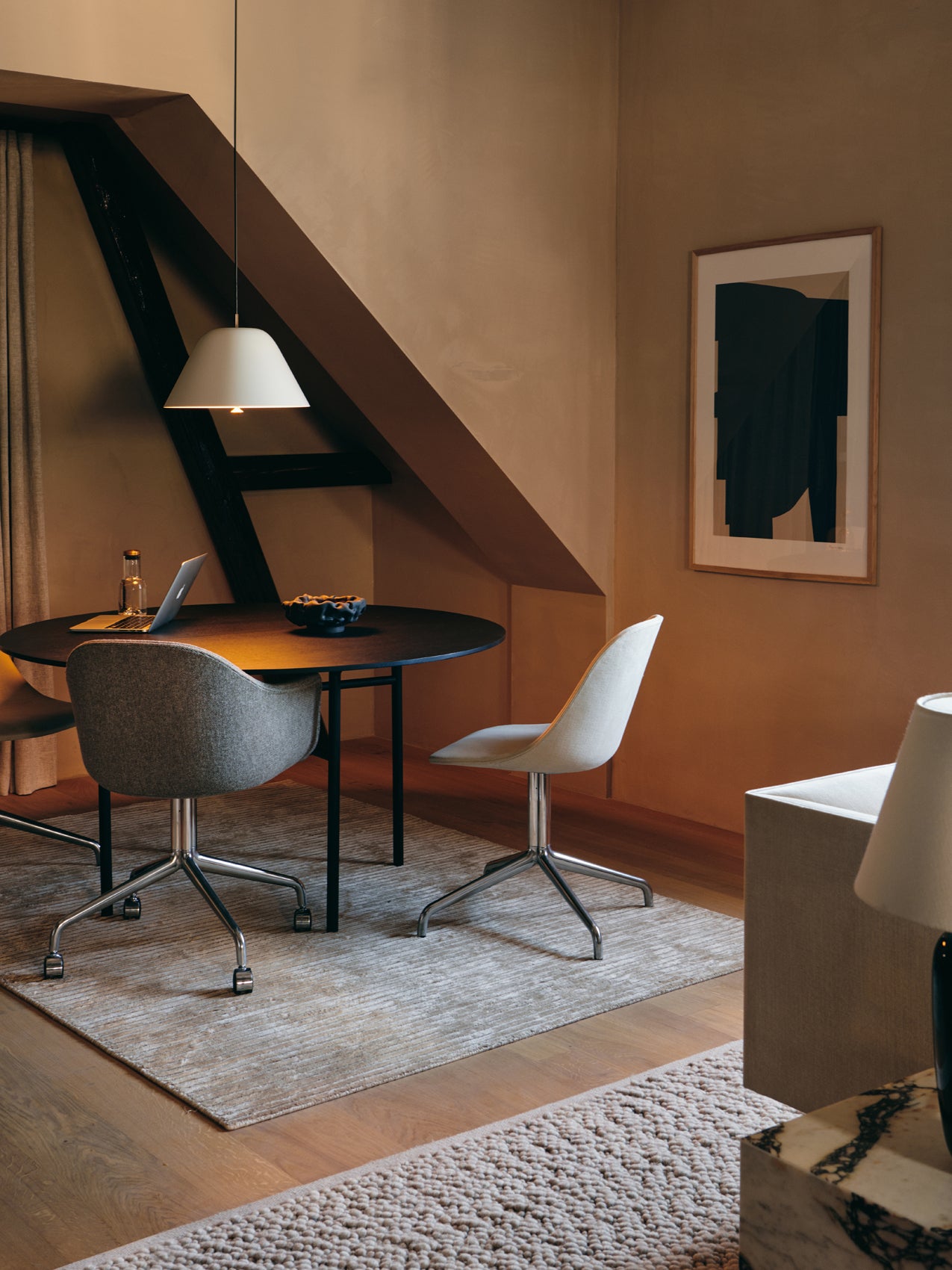 9394004-000300ZZ Боковое кресло Harbour, обитое LuceLight  - Вид №8