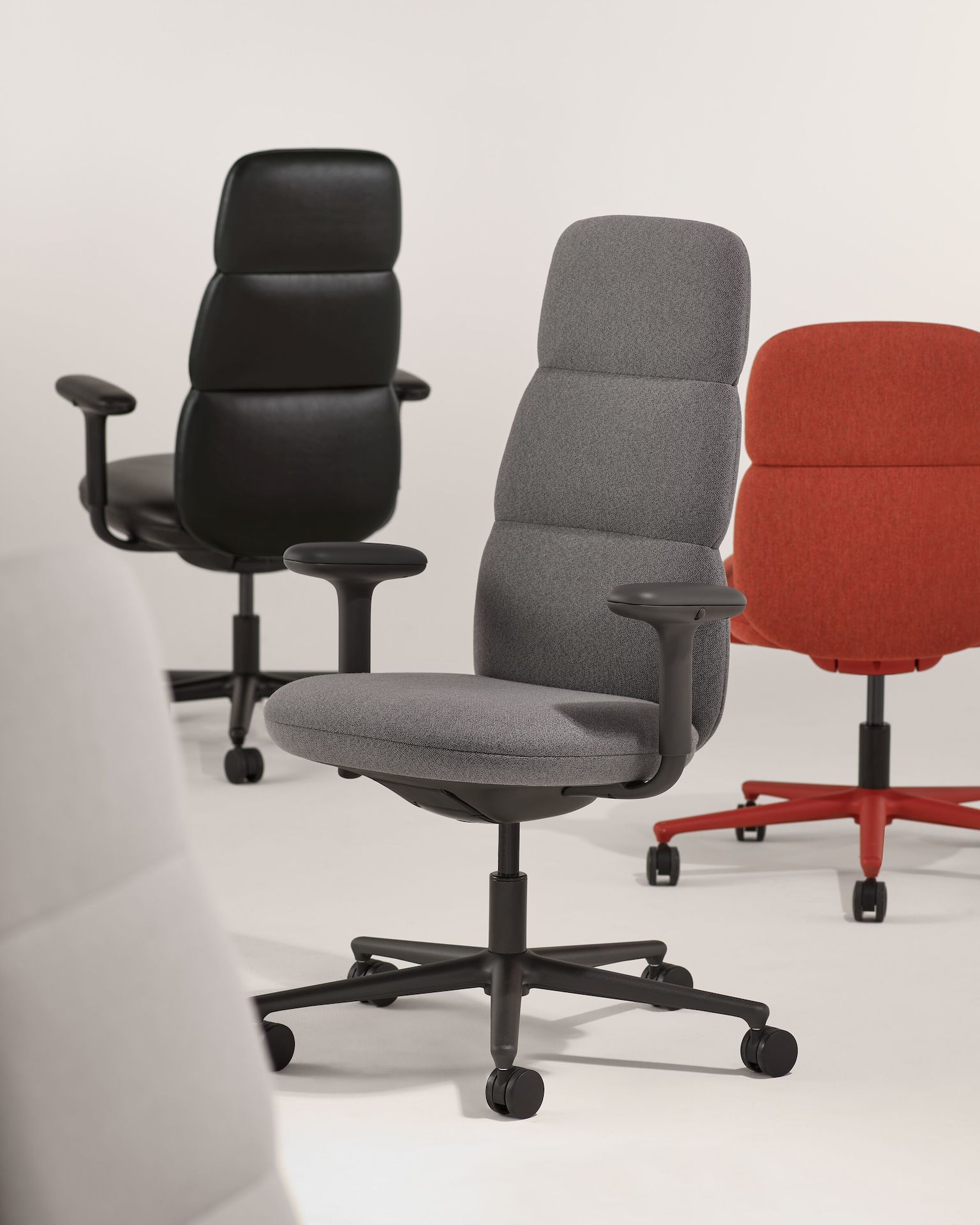 Кожаное офисное кресло с подлокотниками Herman Miller Asari ARCH-00095805 - Вид №6