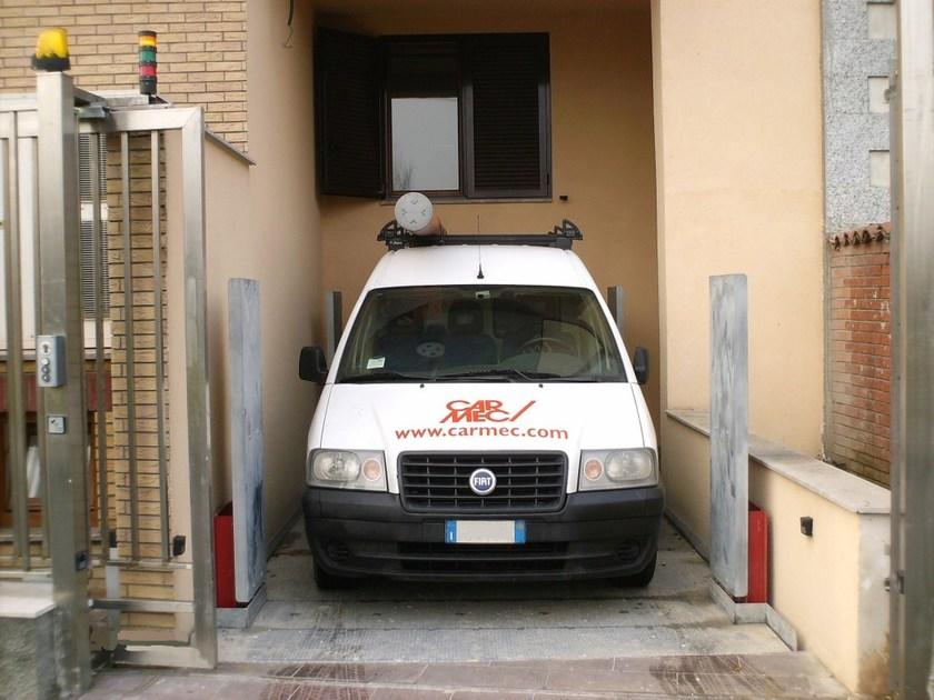 CARMEC Металлические откатные ворота с электроприводом Portoni e cancelli sun-id-1469566 - Вид №1