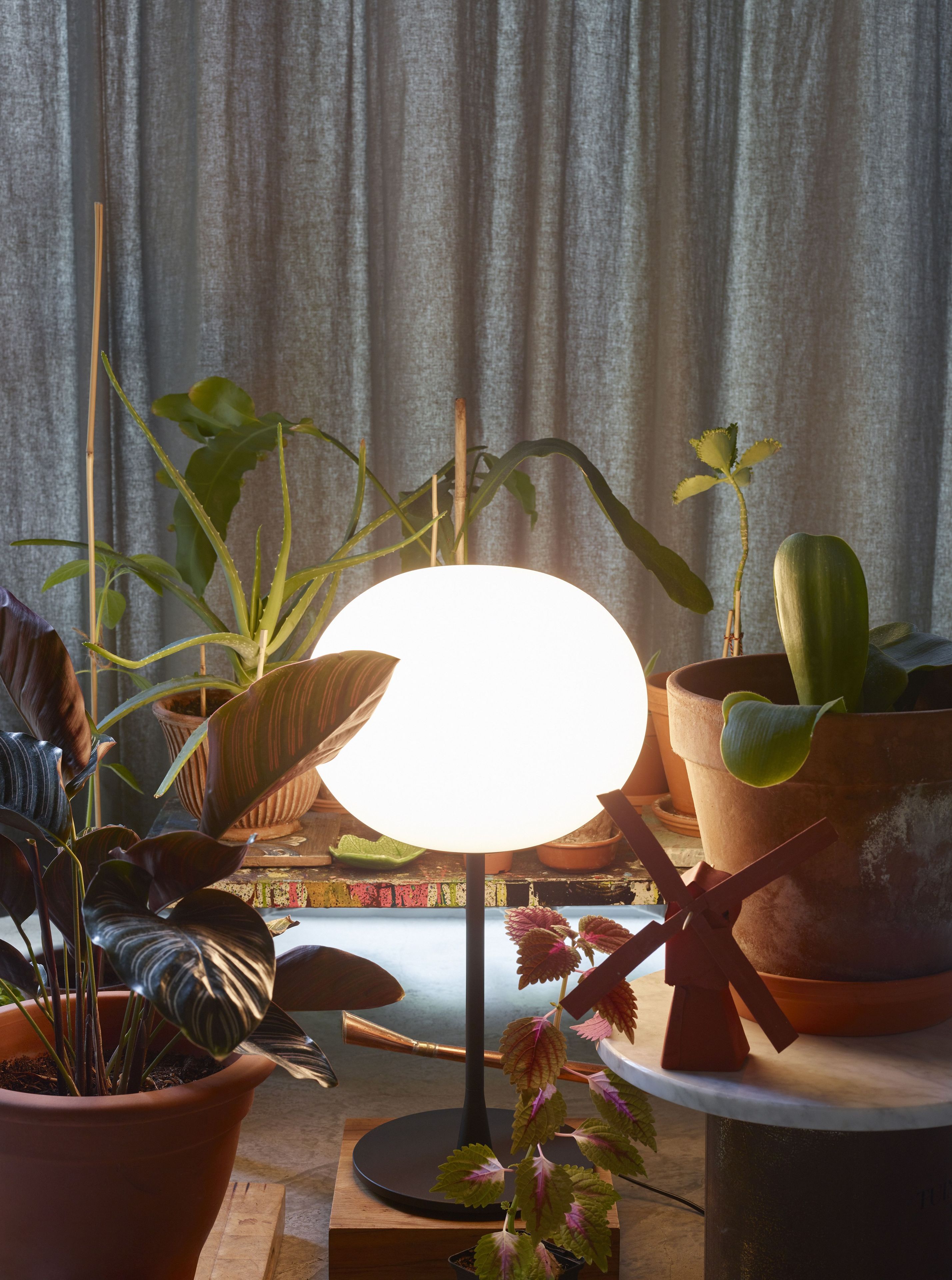 Стальная и стеклянная настольная лампа с диммером Flos Glo-Ball ARCH-00130710 - Вид №3