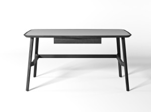 Письменный стол из ясеня