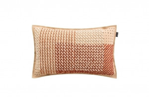 070798 Подушка Coral 61x36 см GAN Canevas Geo