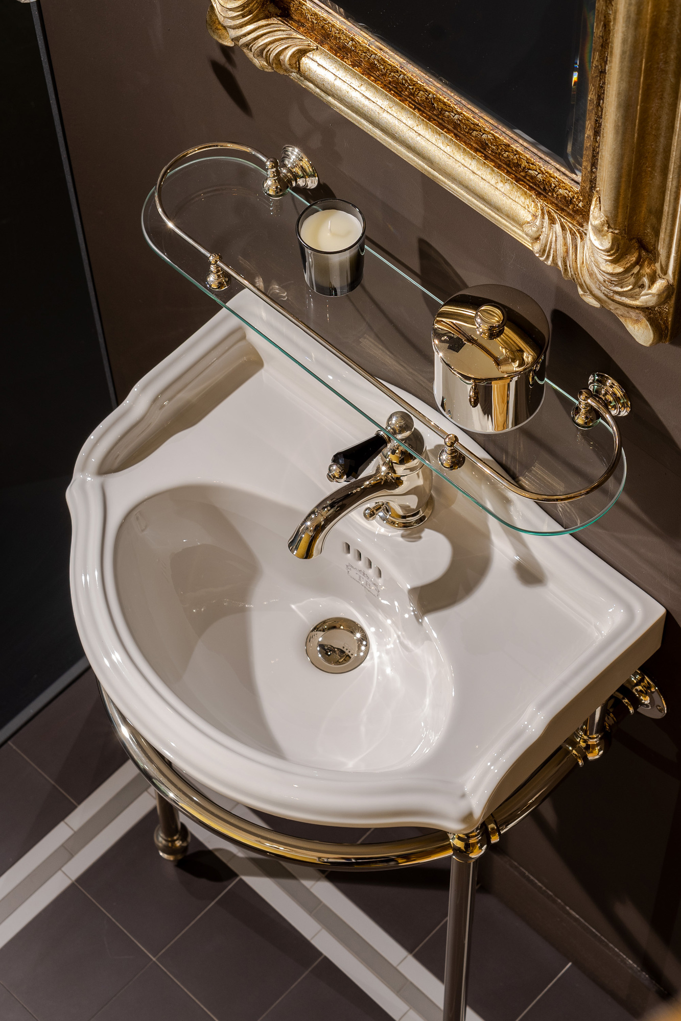 Traditional bathrooms Полка Kingston Gallery Tb6365.bn  - Вид №1