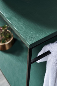 Подвесной умывальник из Акрона© с держателем для полотенец