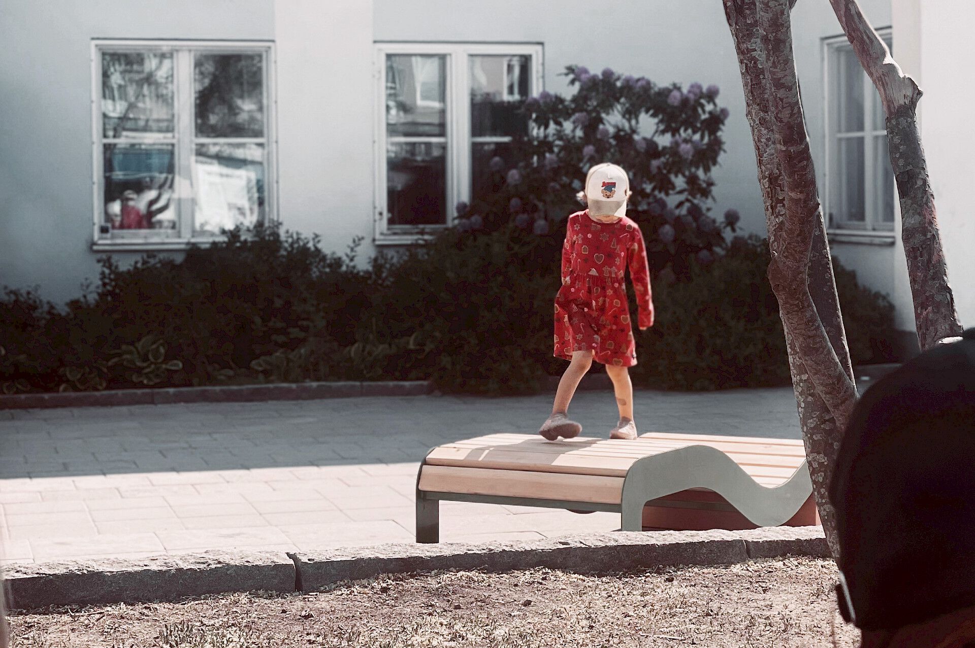 Стальная и деревянная скамья без спинки Nola Industrier SVALL ARCH-00089107 - Вид №3