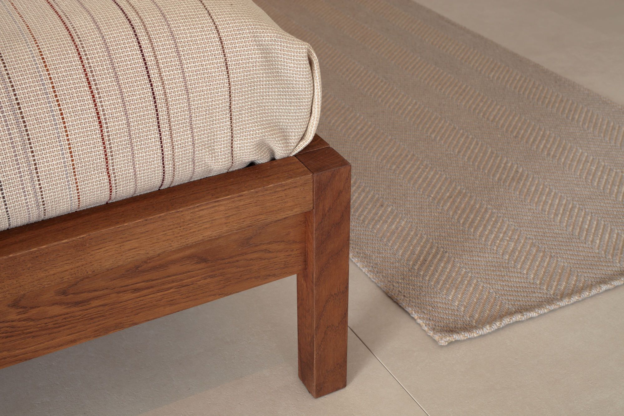 Дубовая двуспальная кровать Deodara DREAM ARCH-00090083 - Вид №2