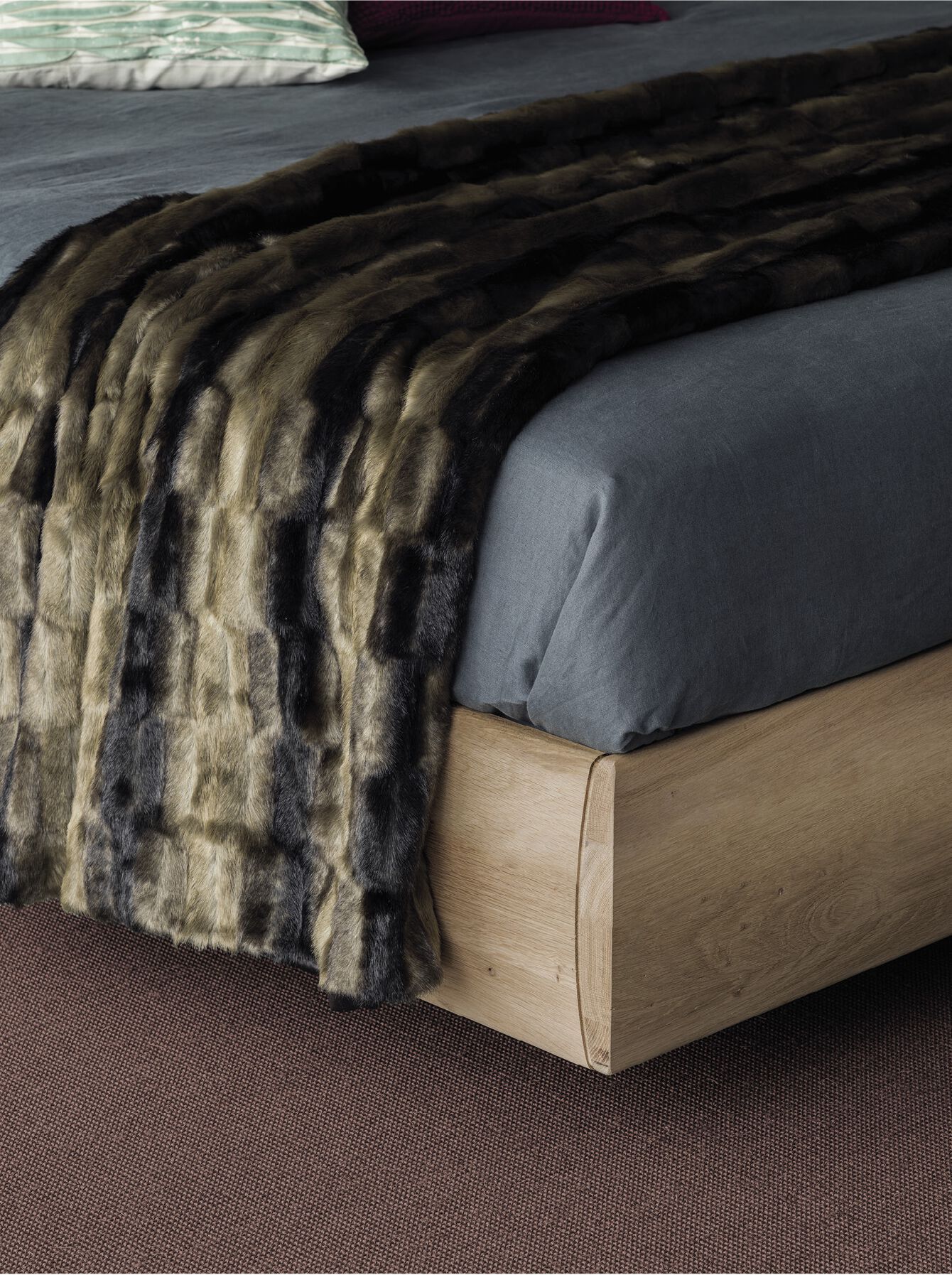 Двуспальная кровать с мягким изголовьем Devina Nais CHLOÉ ARCH-00086200 - Вид №1