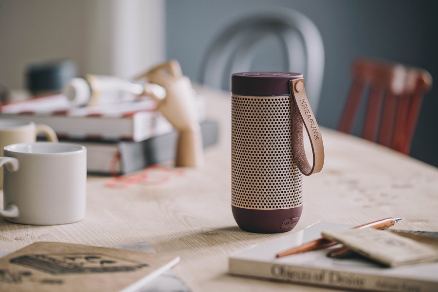 Колонка беспроводная с ремешком aFUNK, бордовая с бронзой KREAFUNK KFCD05 - Вид №2