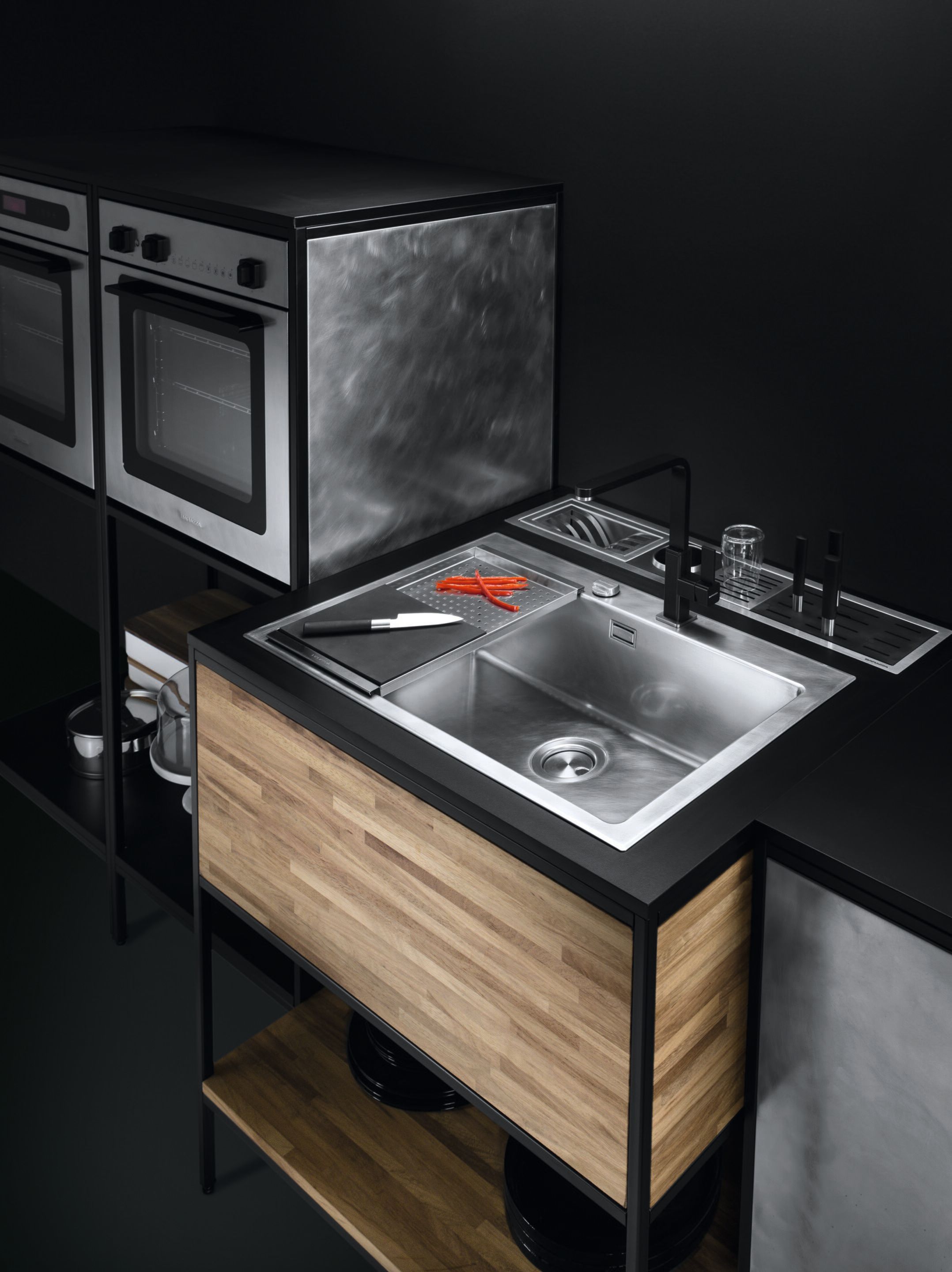 Перфорированная крышка из нержавеющей стали с разделочной доской HPL Barazza 1CITN ARCH-00036362 - Вид №1