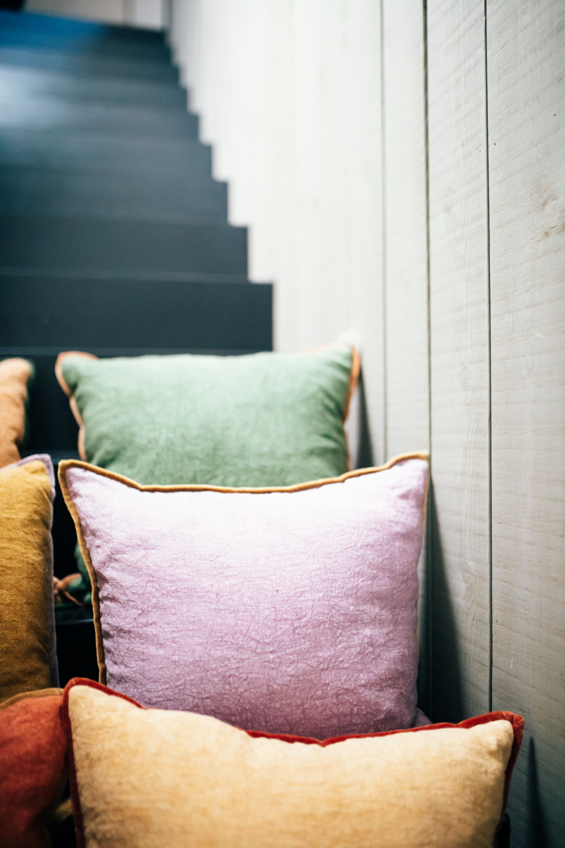 Подушка из льна и хлопка POMAX ALPHA OPPOSITES ARCH-00048053 - Вид №11