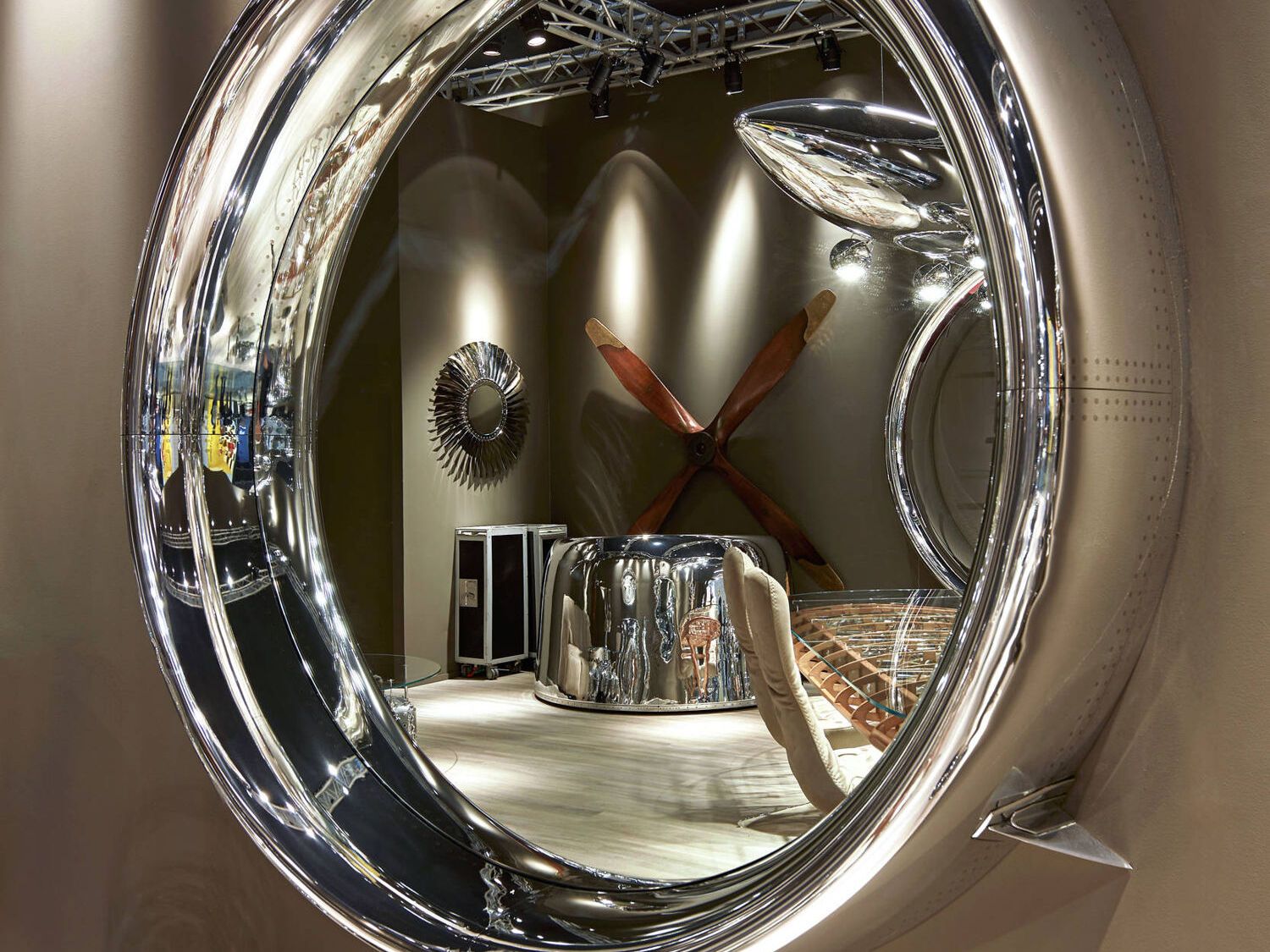 Настенное круглое зеркало Arteinmotion AIR-MIR0190 ARCH-00115179 - Вид №1