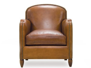 Кожаное кресло с подлокотниками