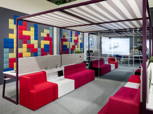 Тентовая скамья с залом для отдыха