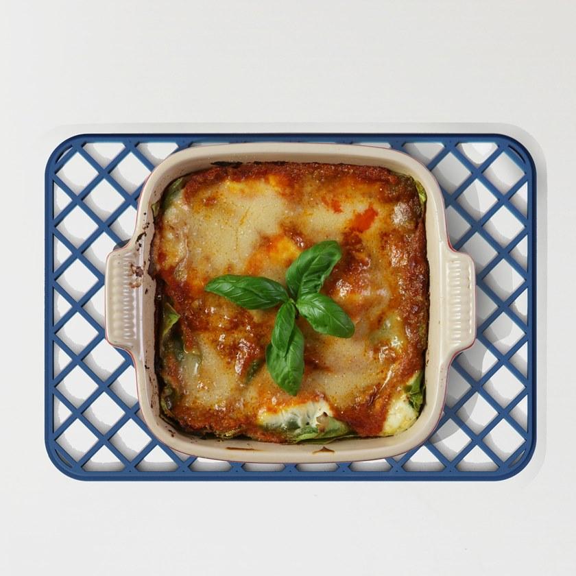 Trebonn Бамбуковая разделочная доска, поддон для сбора капель и силиконовый держатель для посуды  1120108  - Вид №5