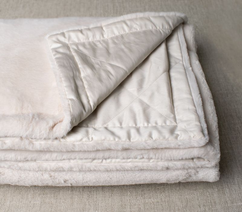 Victoria Stenova 111191 ПЛЕД меховой VANILLA LATTE  - Вид №1