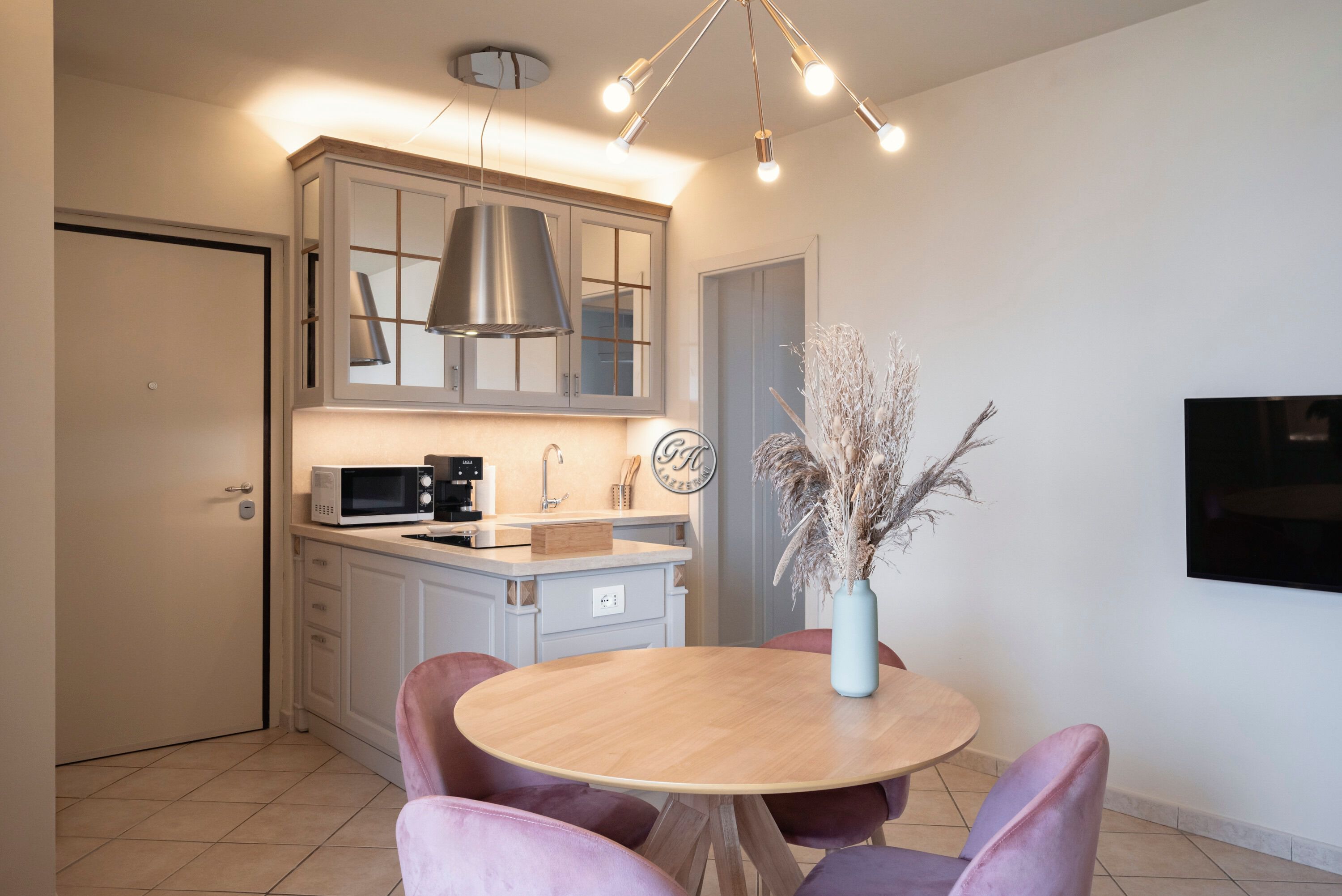 Кухня с полуостровом на заказ GH LAZZERINI Cucina 33 ARCH-00134433 - Вид №1