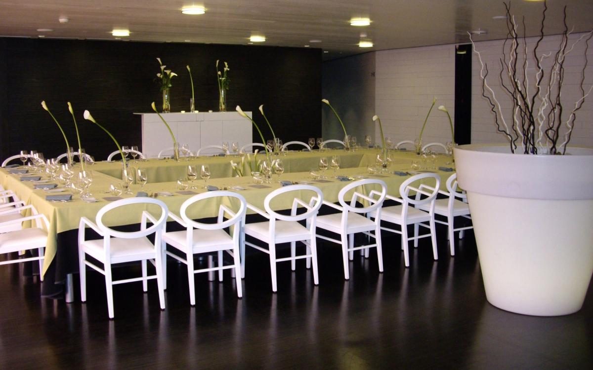 037249 Стул Andreu World Zarina - Вид №6