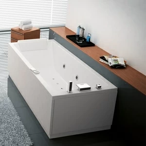 Ванна Plus Novellini CALOS с набортным смесителем и боковыми панелями