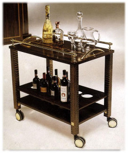 Сервировочный столик Club bar trolley FORMITALIA Club bar trolley