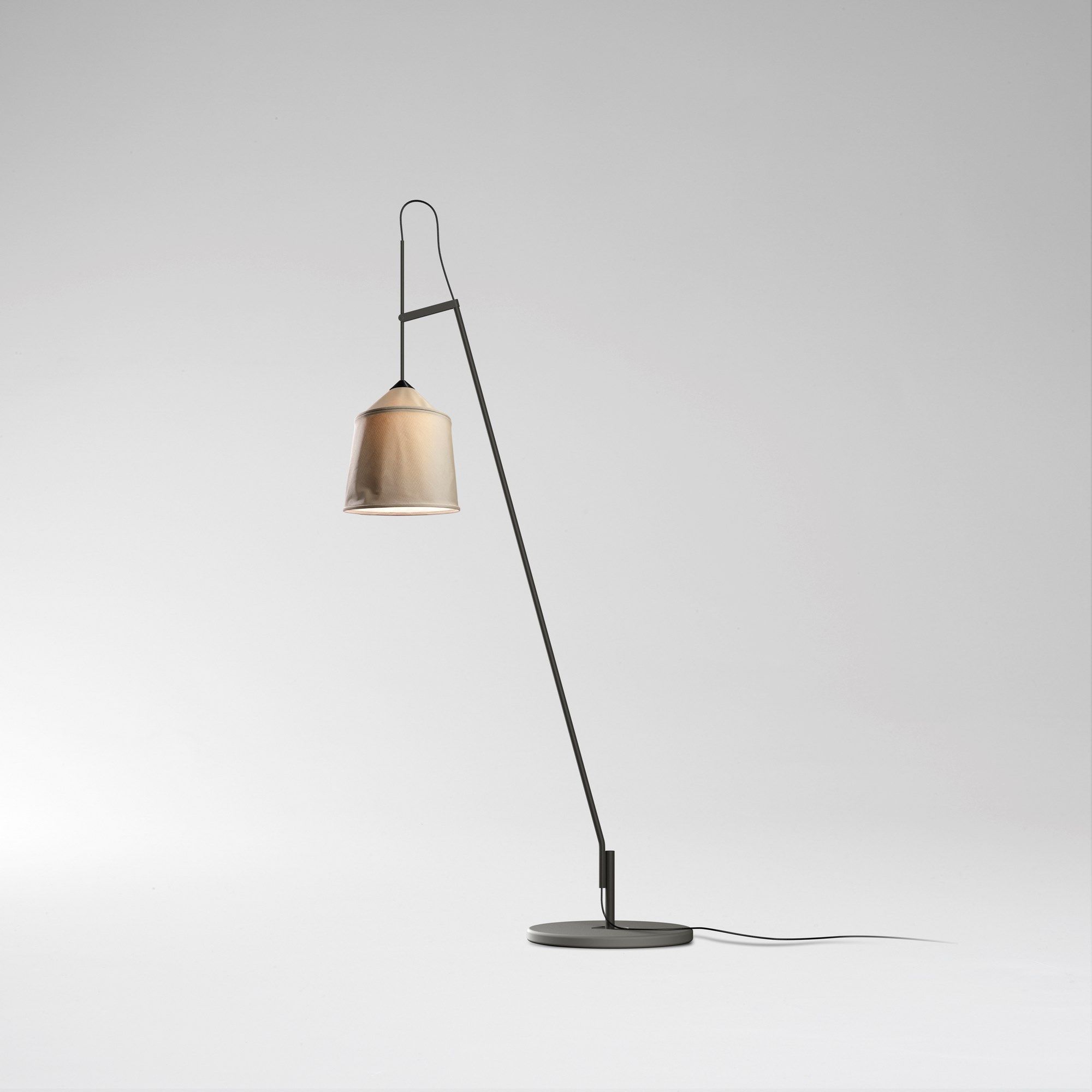 Напольная лампа из нержавеющей стали и текстилена Marset Jaima ARCH-00132175 - Вид №3