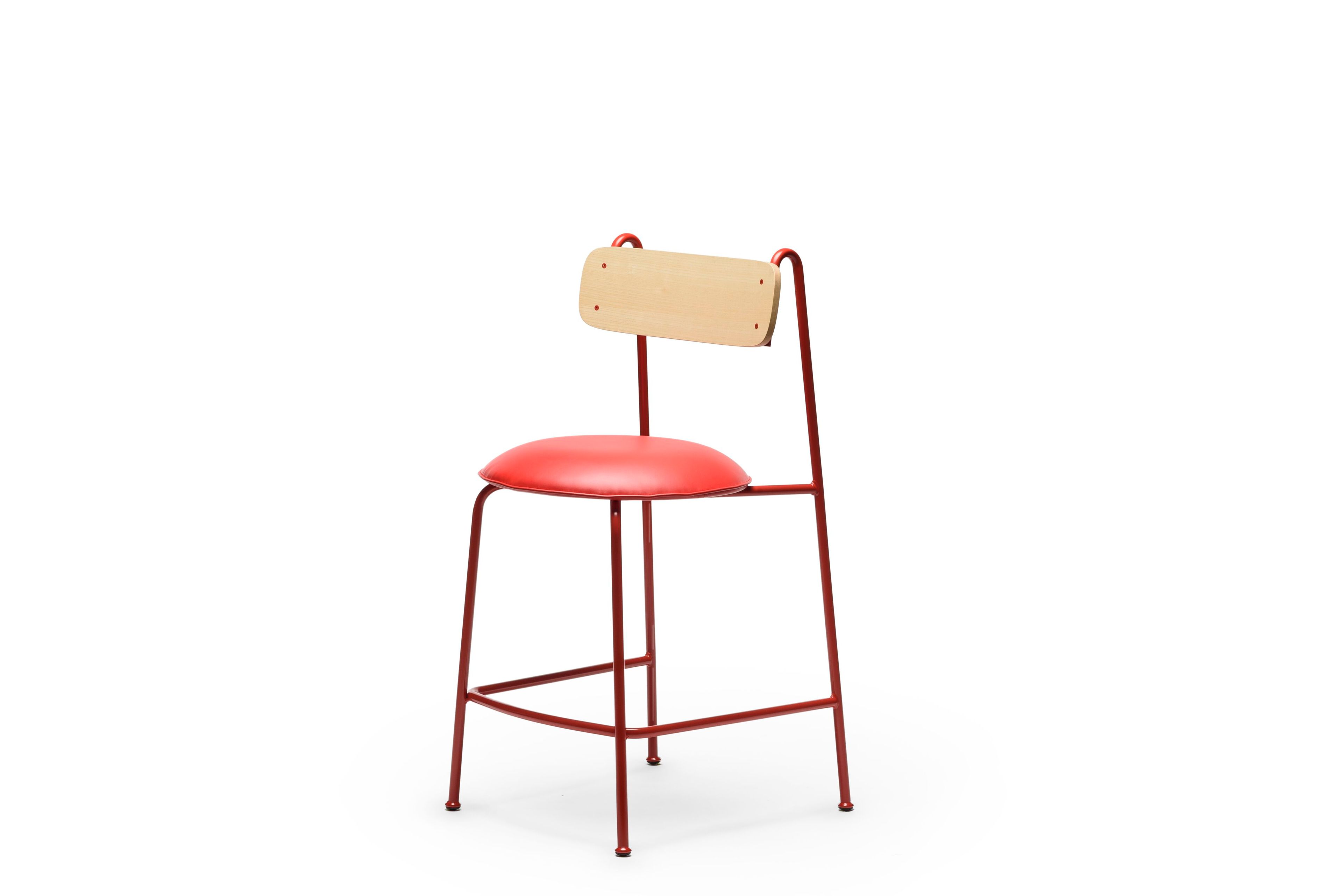 Окрашенный металлический табурет со встроенной подушкой из искусственной кожи и спинкой CHAIRS & MORE Lena ARCH-00048550 - Вид №36