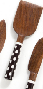 10641922 Mackenzie-Childs Набор сервировочных ножей для сыра Dotty 3пр.15см Дерево