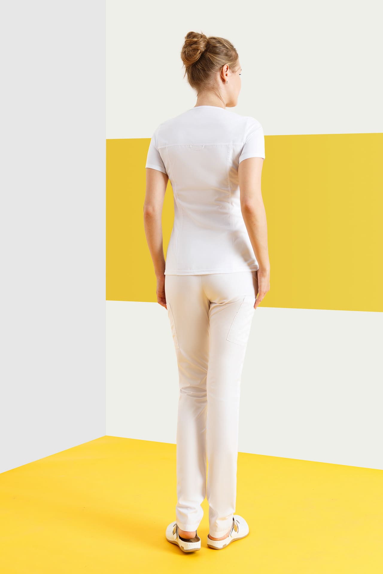 67981 Блузка женская WHITE (белый) GVENN  Медицинская одежда  размер 48 (L)  - Вид №4