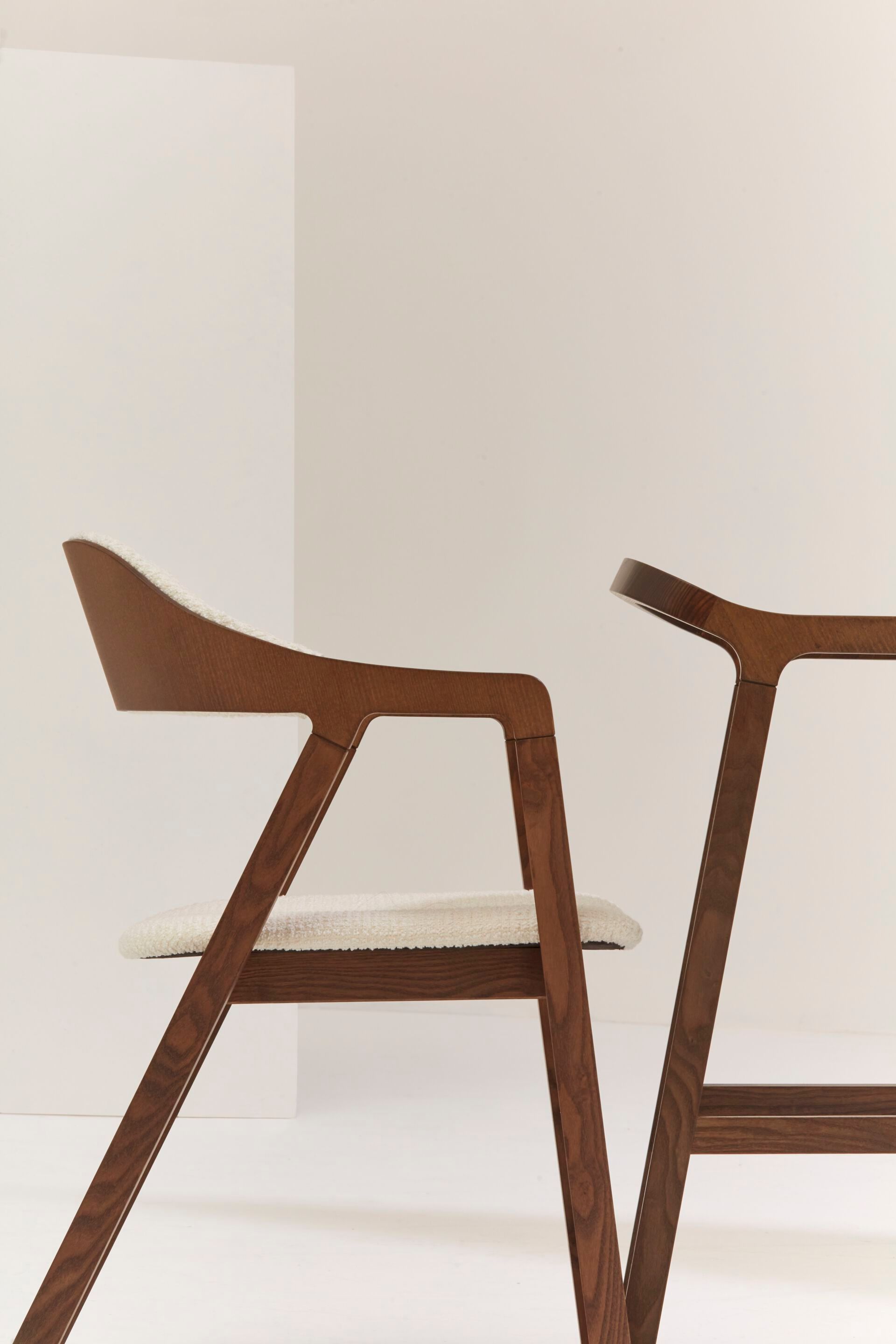 Мягкий стул из ясеня с подлокотниками Billiani Layer ARCH-00028592 - Вид №5