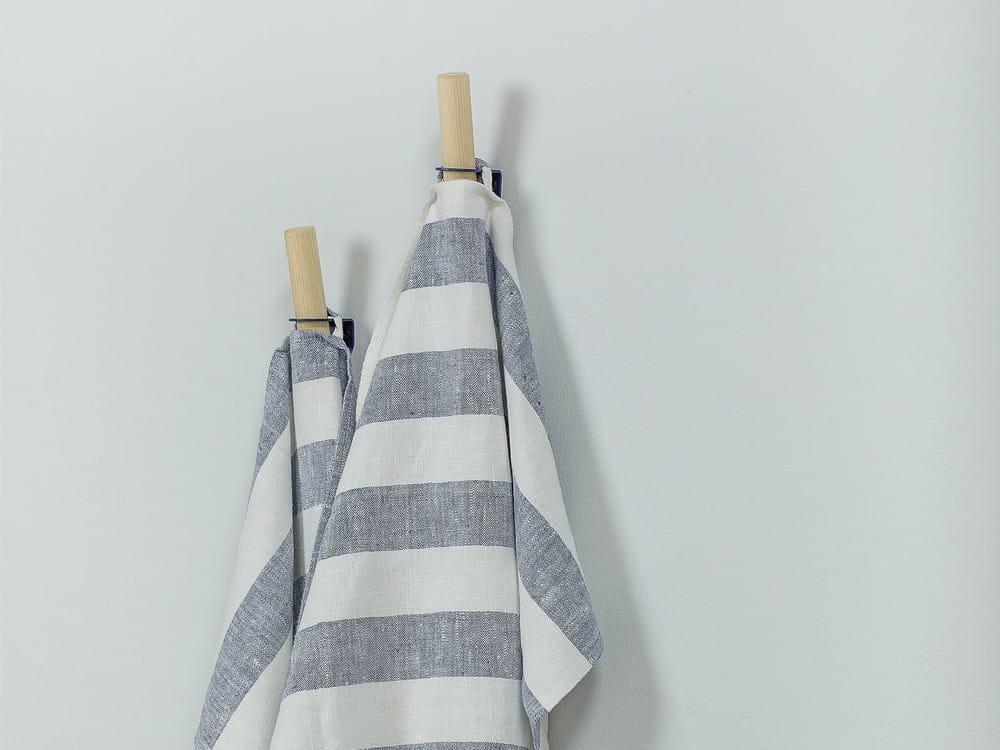 Деревянная вешалка для одежды EMKO TORCH ARCH-00073895 - Вид №3