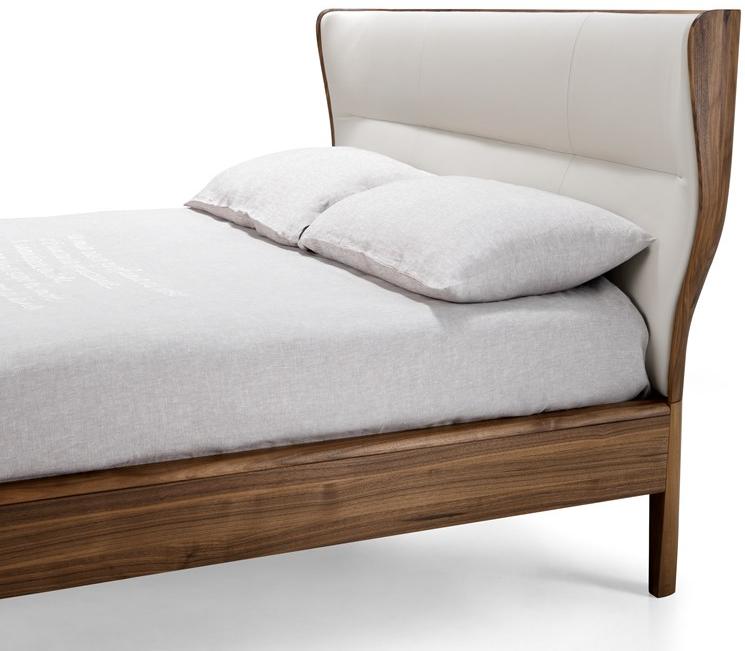 Arte Brotto Двуспальная кровать в современном стиле из орехового дерева Leonardo L973n - Вид №1