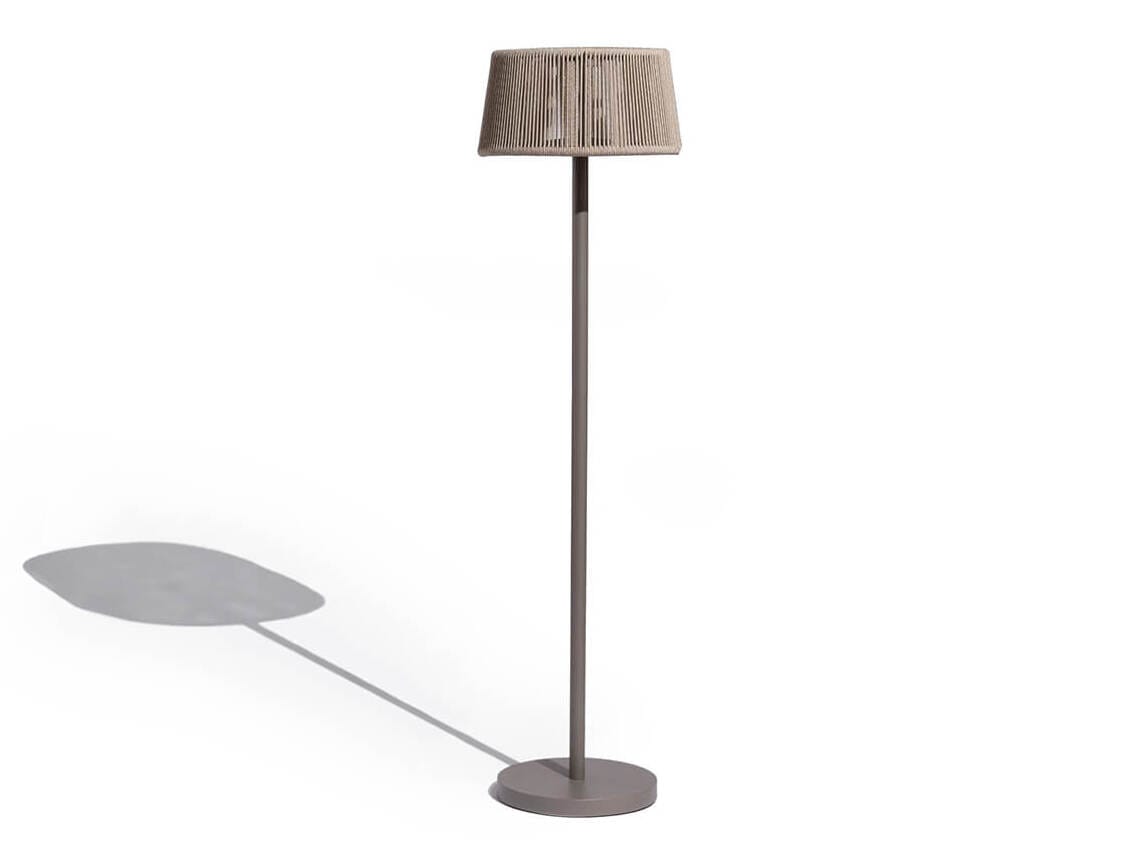 Напольная лампа на солнечной энергии из веревки и алюминия Les Jardins® Rop &amp ARCH-00061323