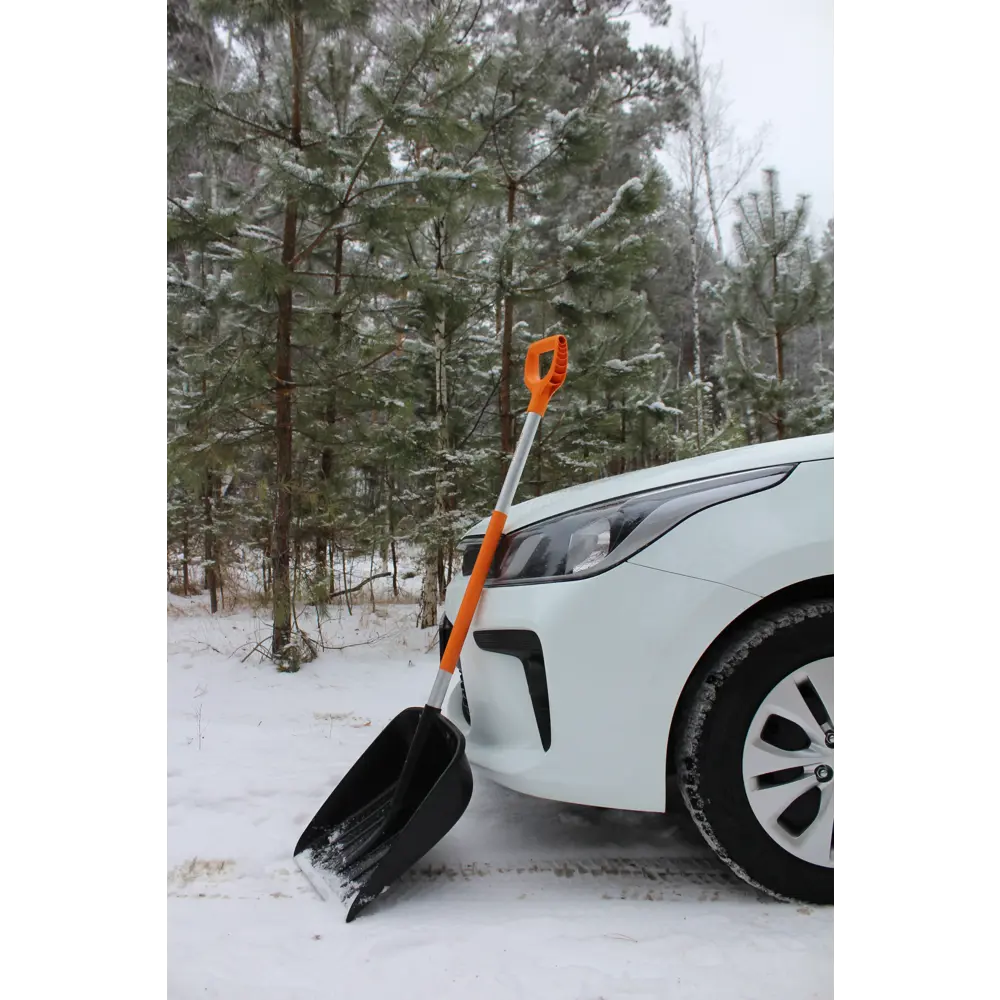 Лопата для уборки снега облегченная FISKARS SnowХpert 82022459 STLM-2000037  - Вид №2