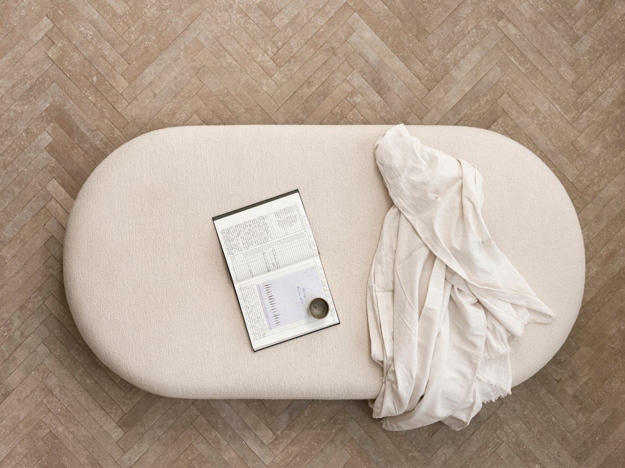 Овальный пуф из ткани EXPORMIM Бочонок ARCH-00133033 - Вид №1