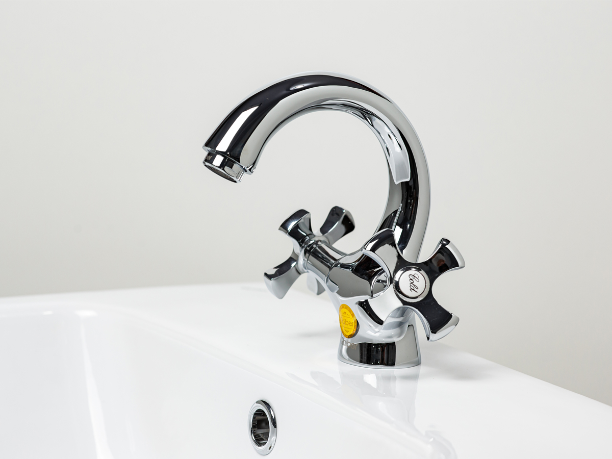 R8001 Смеситель для раковины с двумя рукоятками Raiber Talis - Вид №5