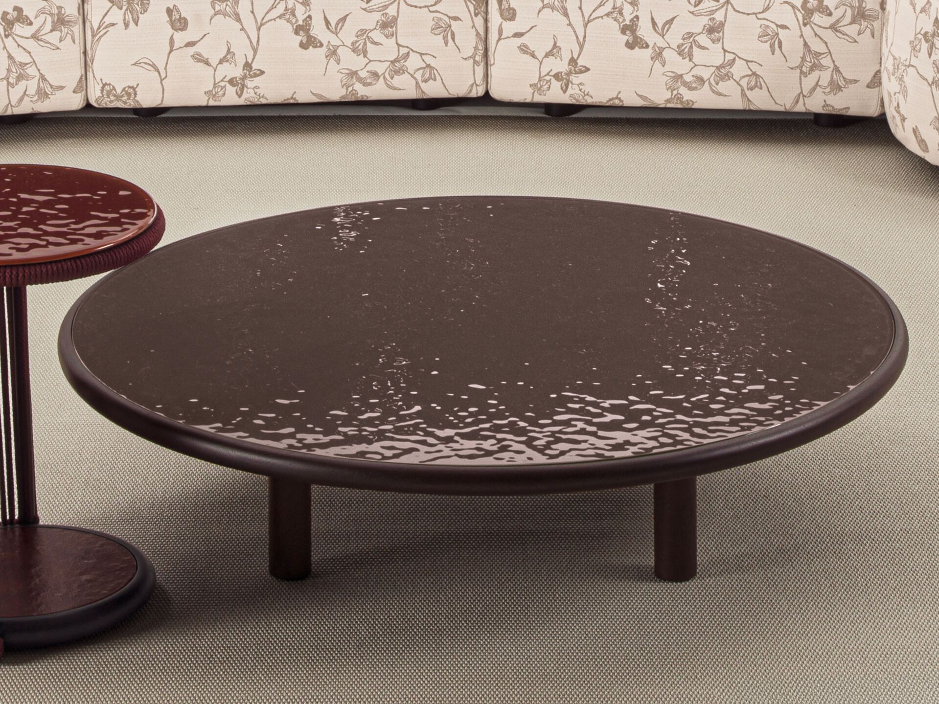 Стеклянный ироко круглый низкий садовый столик Longhi курорт ARCH-00084015