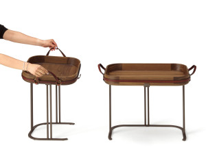 Журнальный столик с металлическим основанием и столешницей из массива дерева