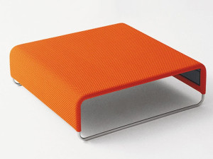 Квадратный садовый пуфик