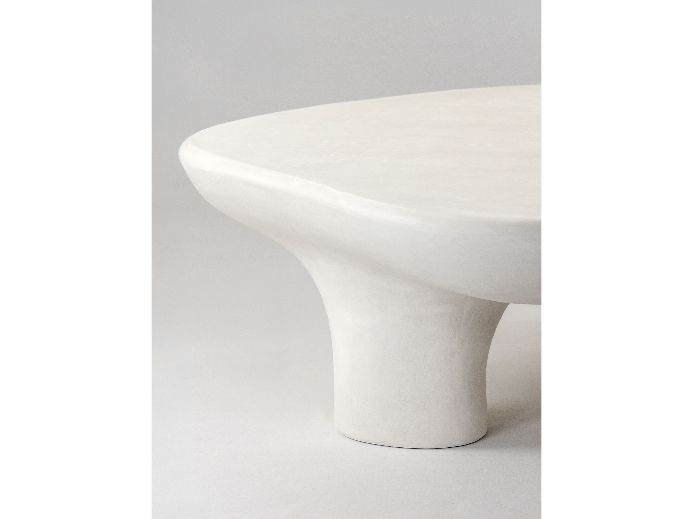Журнальный столик из гипса произвольной формы JOSÉ LEITE DE CASTRO URAL ARCH-00148667 - Вид №2