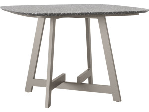 Квадратный каменный стол