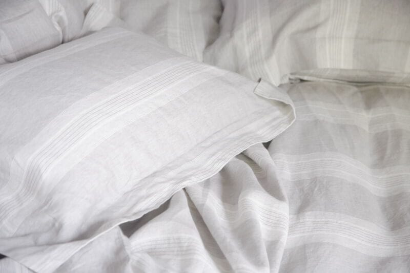 Льняная полосатая прямоугольная подушка Libeco Home Sisco ARCH-00123480 - Вид №1