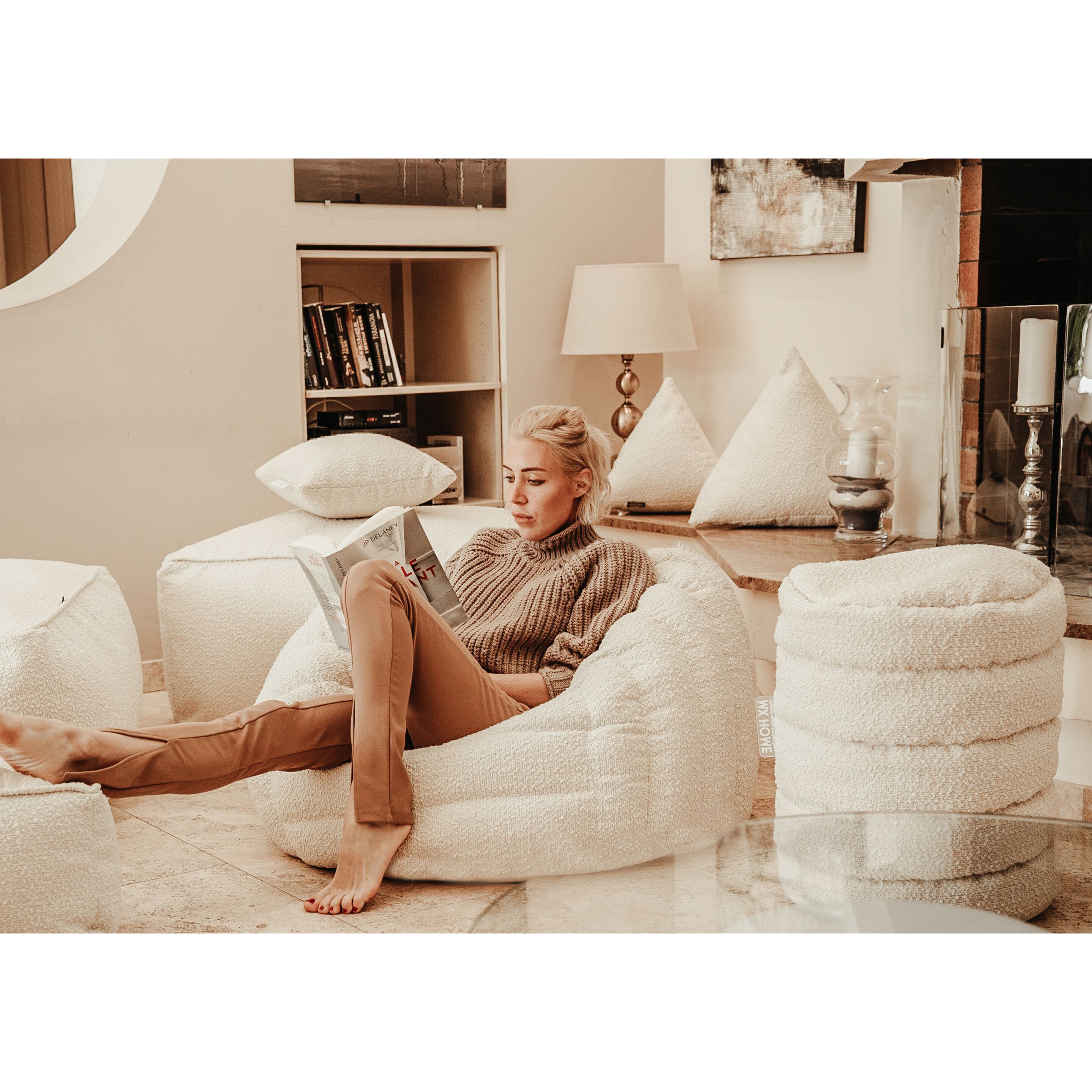 Шерстяная однотонная подушка MX HOME буклет ARCH-00147980 - Вид №2