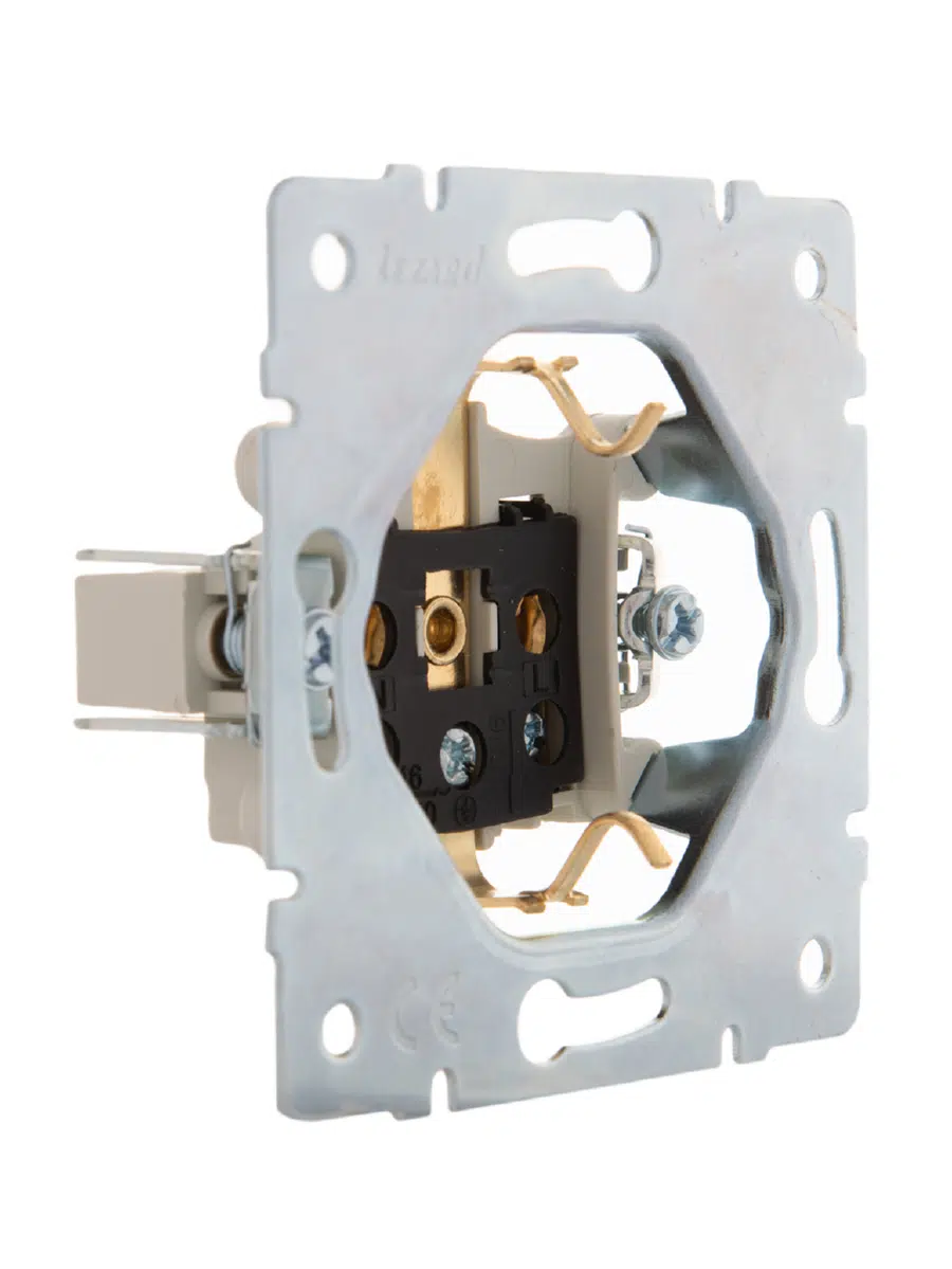 KARINA Розетка сз кремовый LEZARD 707-0388-122В - Вид №7