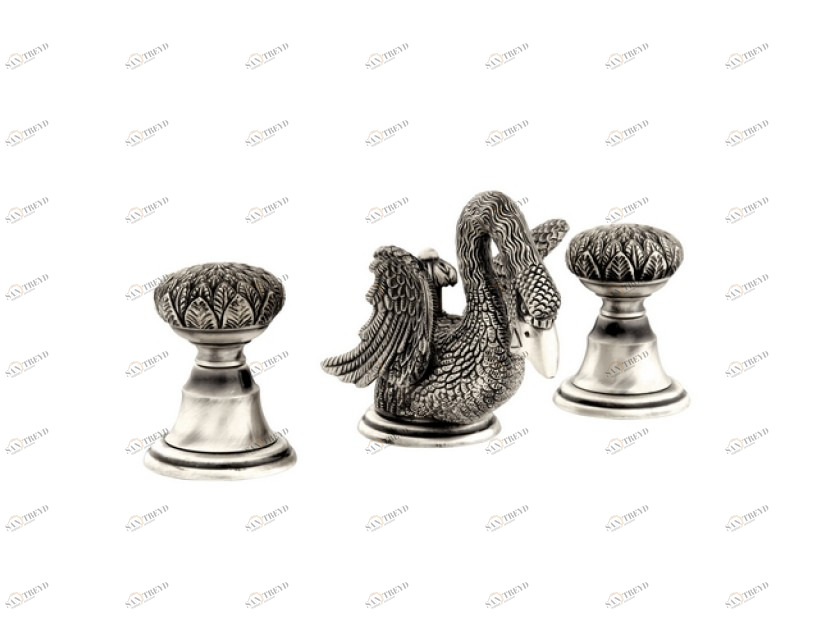 039441.000.71 Набор для раковины с тремя отверстиями Античное серебро Mestre Swan