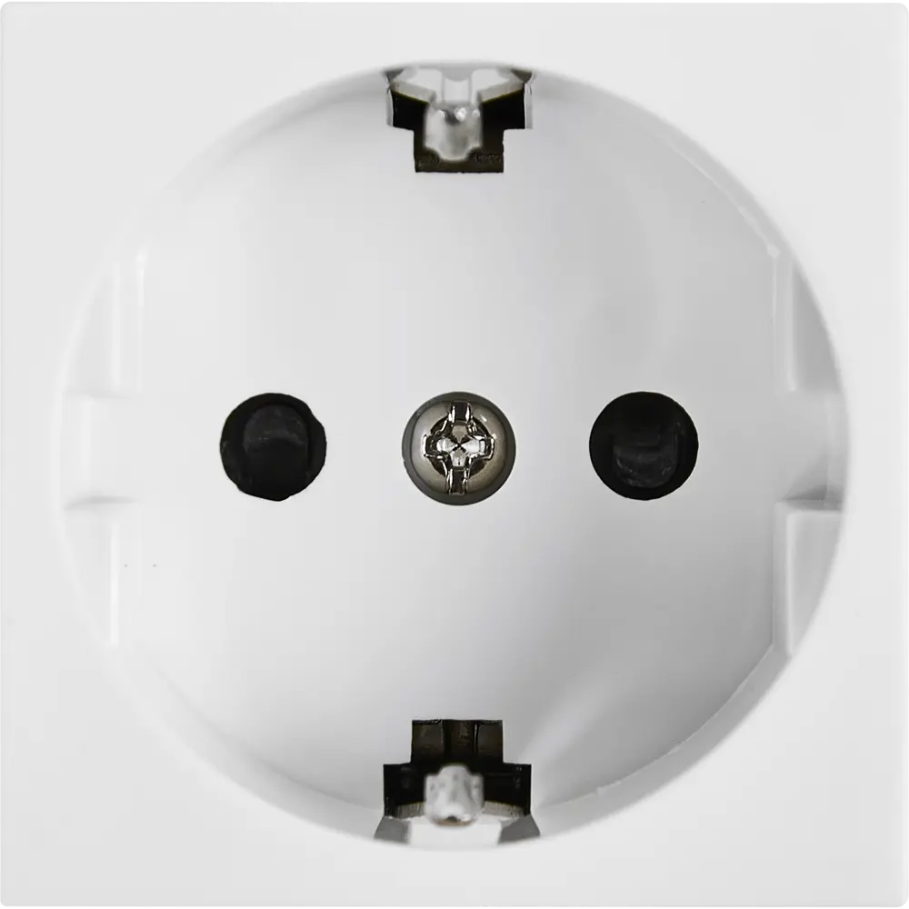 Розетка встраиваемая LEXMAN с защитными шторками и заземлением 88039816 STLM-1105979