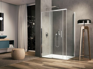 Угловая душевая кабина с раздвижной дверью